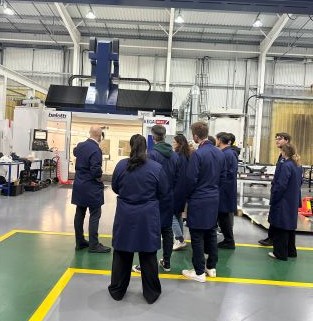 Students on the guided tour of the iCOMAT factory